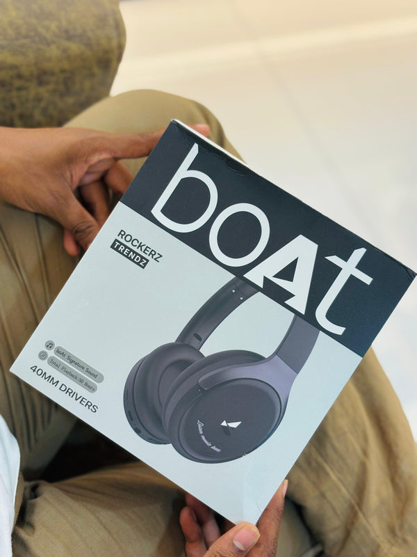 Boat headphone